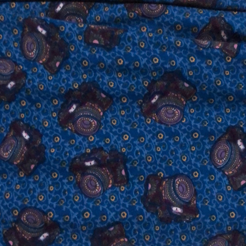 OS Lularoe camera legggings